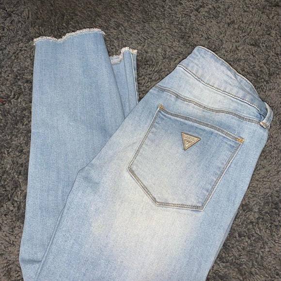 Ripped jeans - Picture 2 of 4